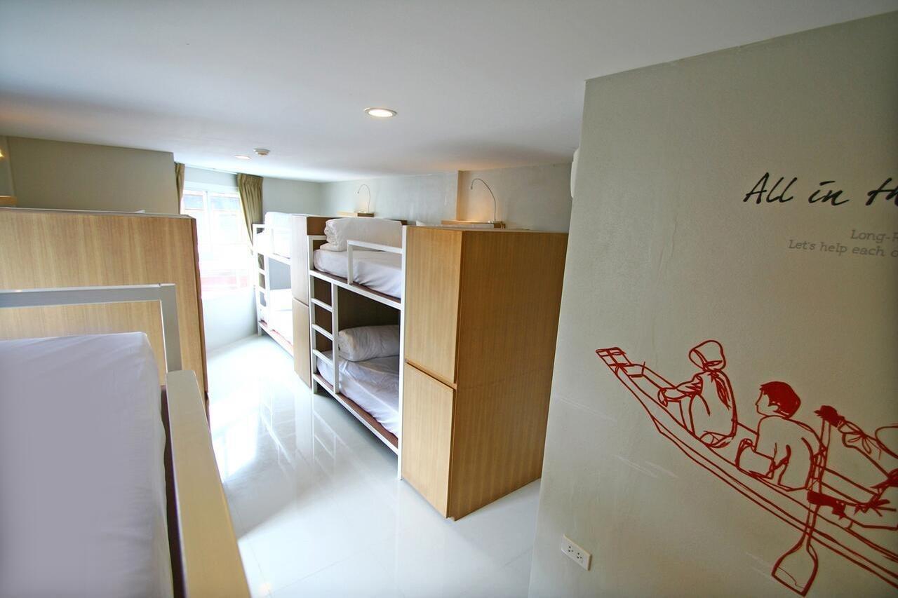 Chern Bangkok Exterior photo