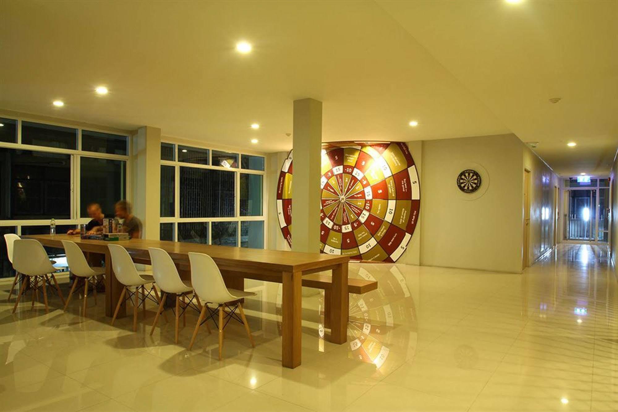 Chern Bangkok Exterior photo