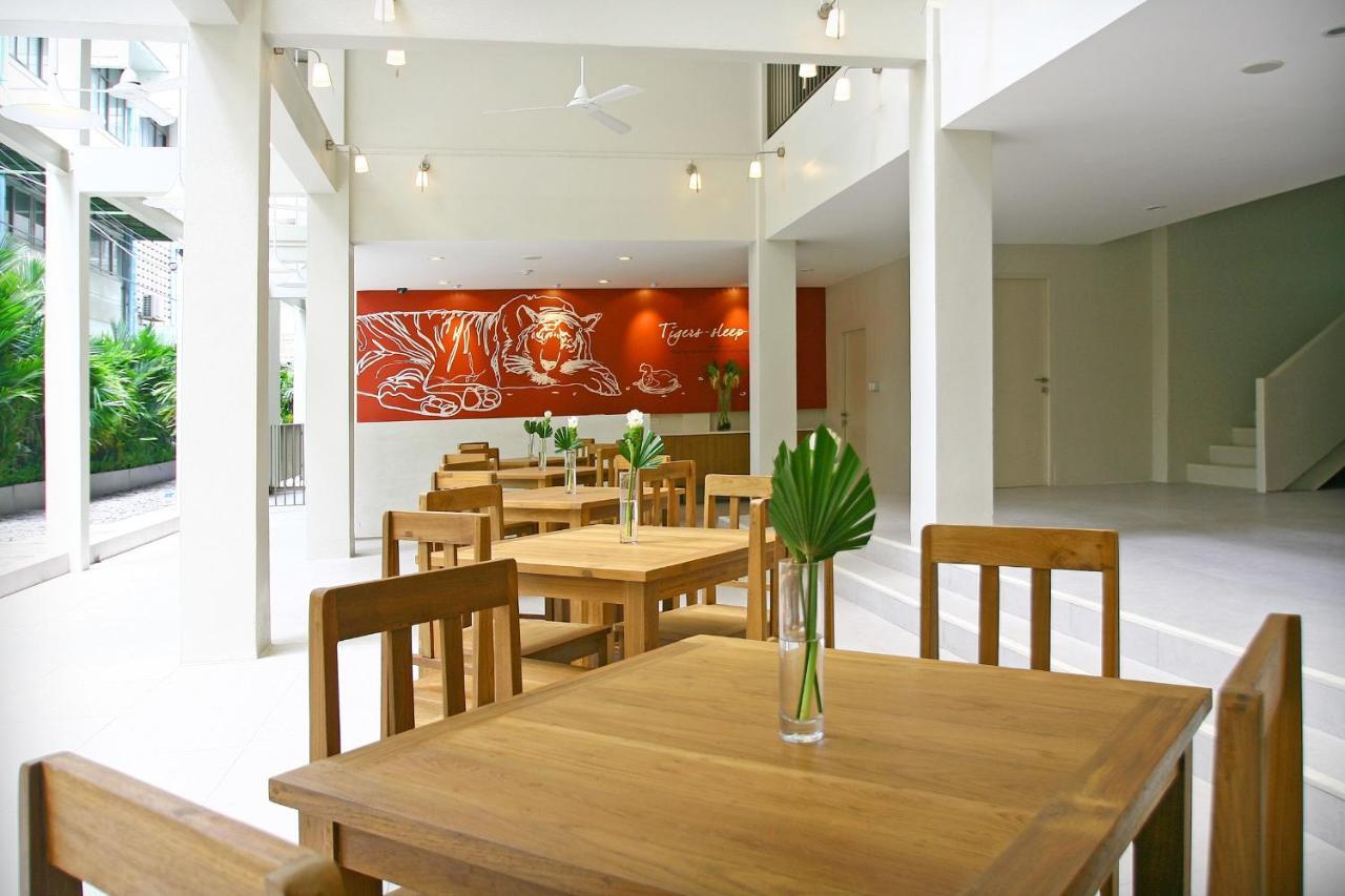 Chern Bangkok Exterior photo